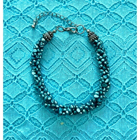 3 Handmade Beaded Bracelets Turquoise Daisy & Silver Tone Adjustable - Picture 3 of 7